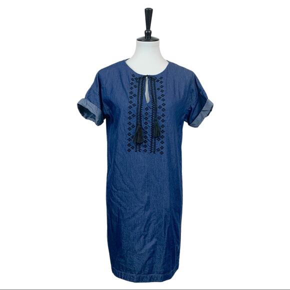 Old Navy Dress Blue Denim Chambray Tassel Embroidered Shift Women's Size Small - Picture 1 of 11